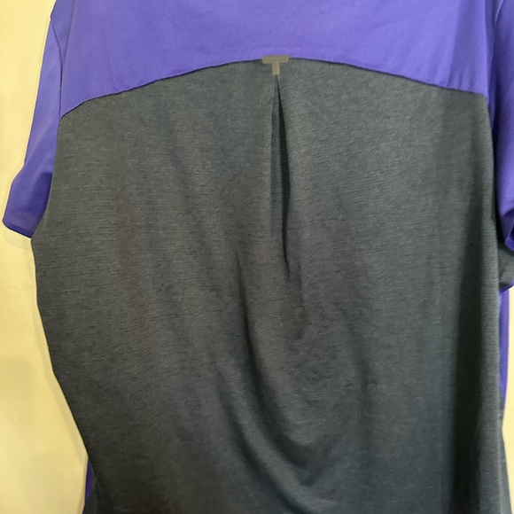 On Running women’s Purple Performance Tee - Picture 2 of 4
